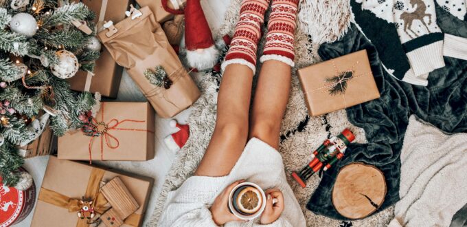 Self-Care During the Holidays: How to Prioritize Yourself Amid the Festivities