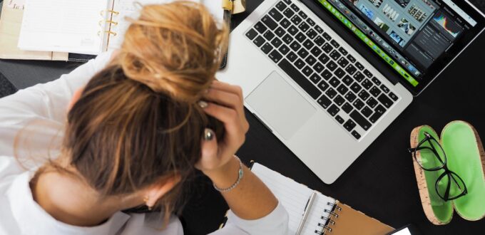 What Emotional Overwhelm Can Look Like in Daily Life